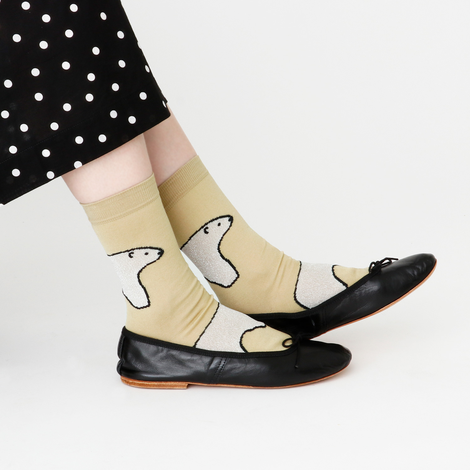 秋冬新作が少しずつ入荷中です🧦